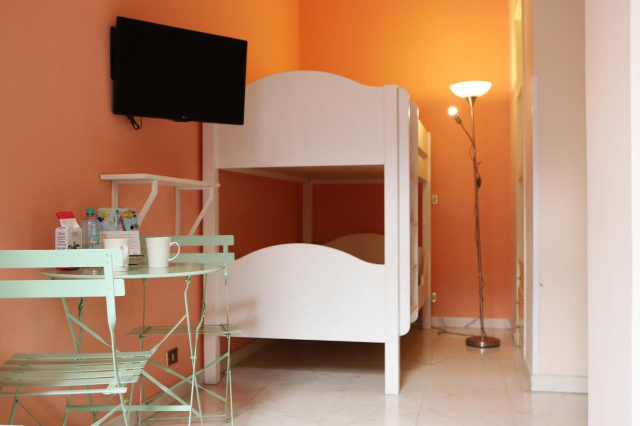 Piazza Dante Suites By Wonderful Italy Napels Buitenkant foto