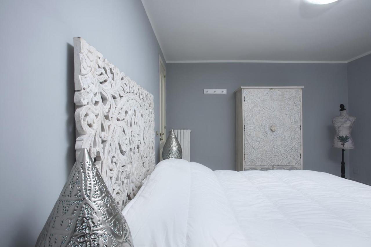 Piazza Dante Suites By Wonderful Italy Napels Buitenkant foto